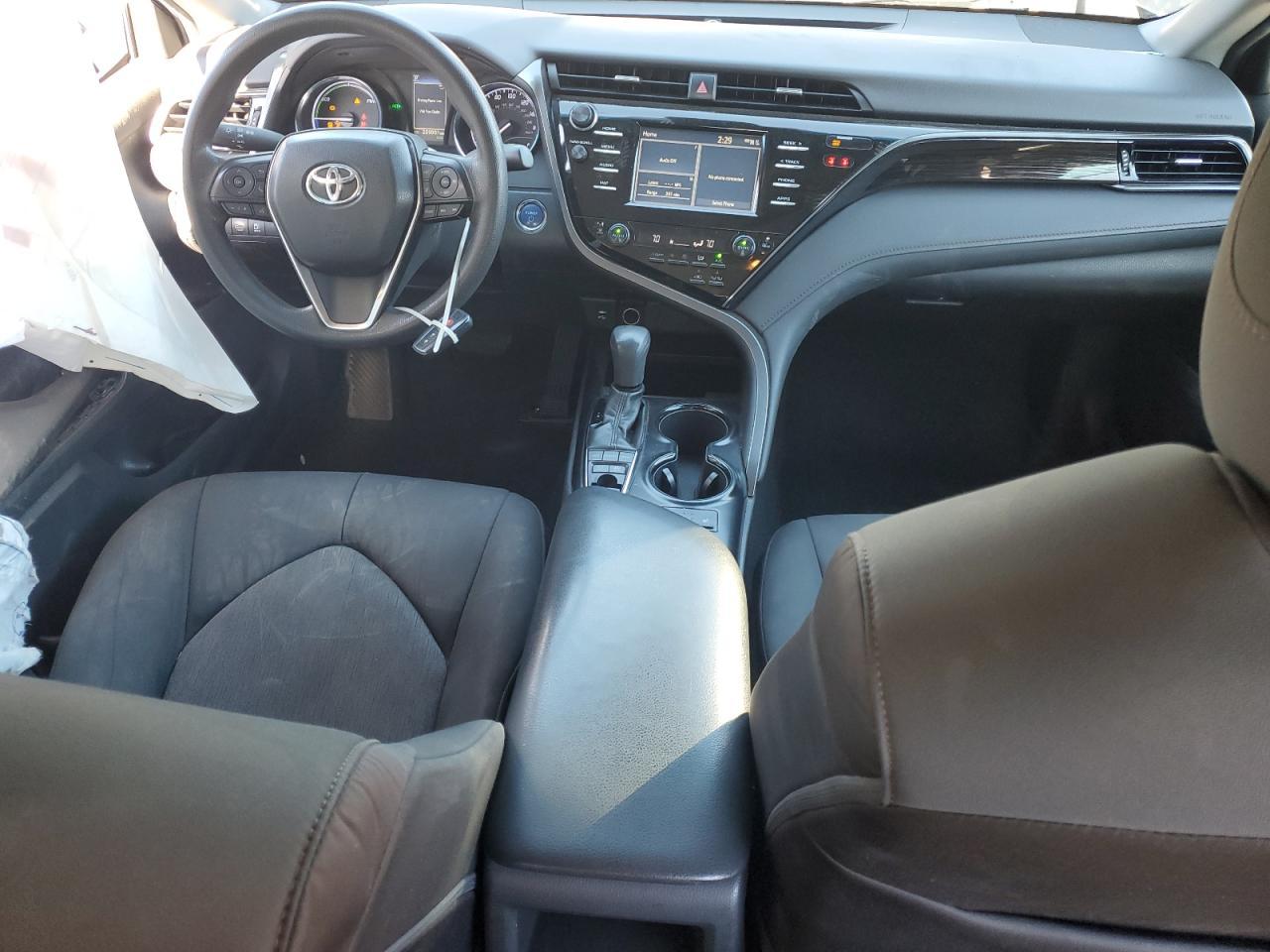 2019 TOYOTA CAMRY