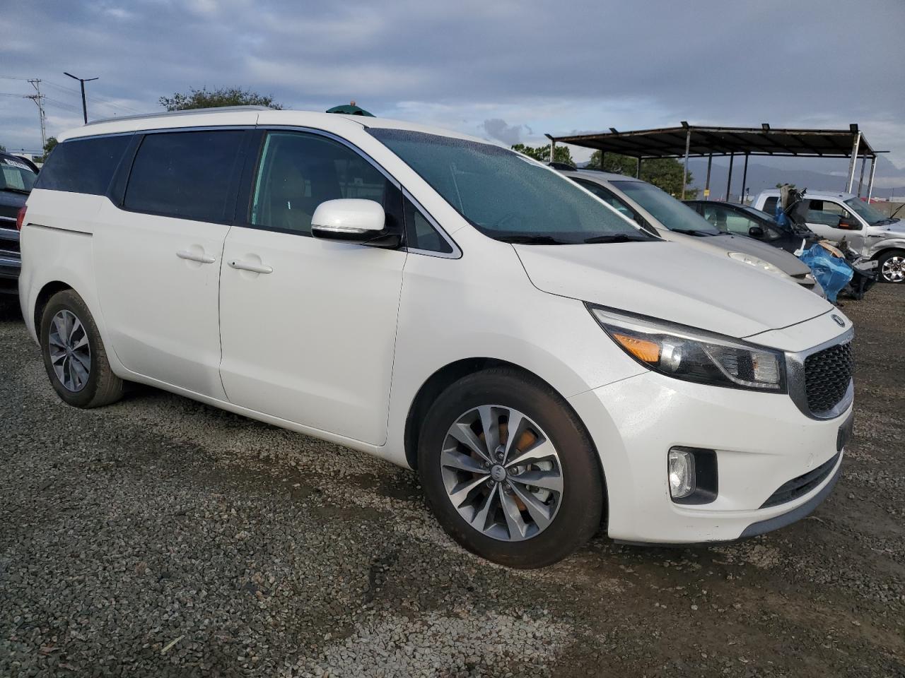 2016 KIA SEDONA