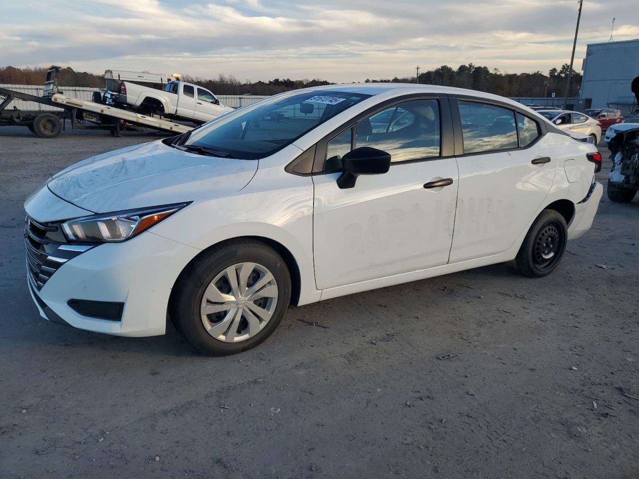 2023 NISSAN VERSA