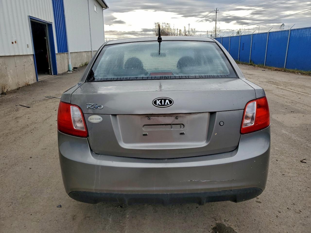 2010 KIA RIO
