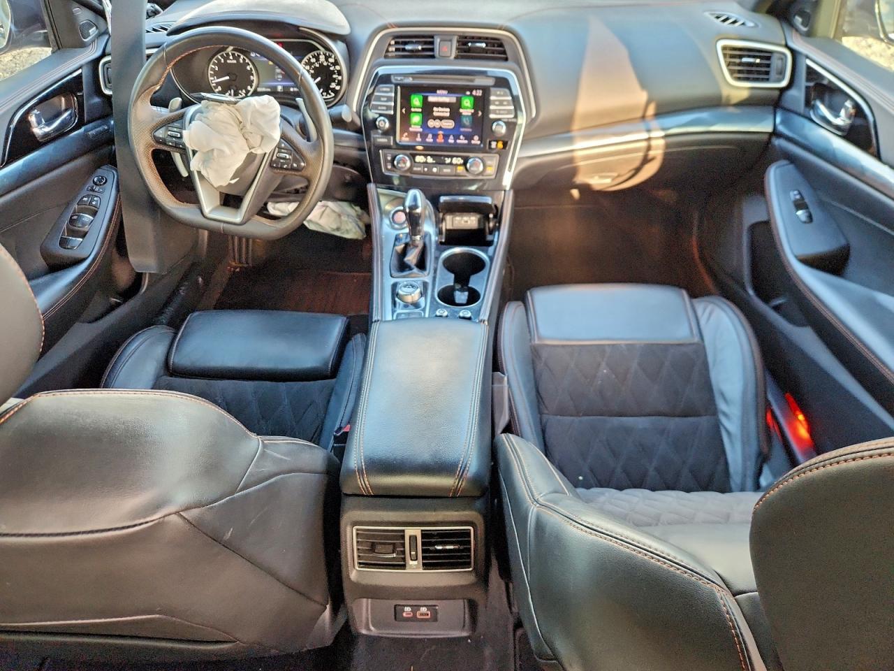 2022 NISSAN Maxima