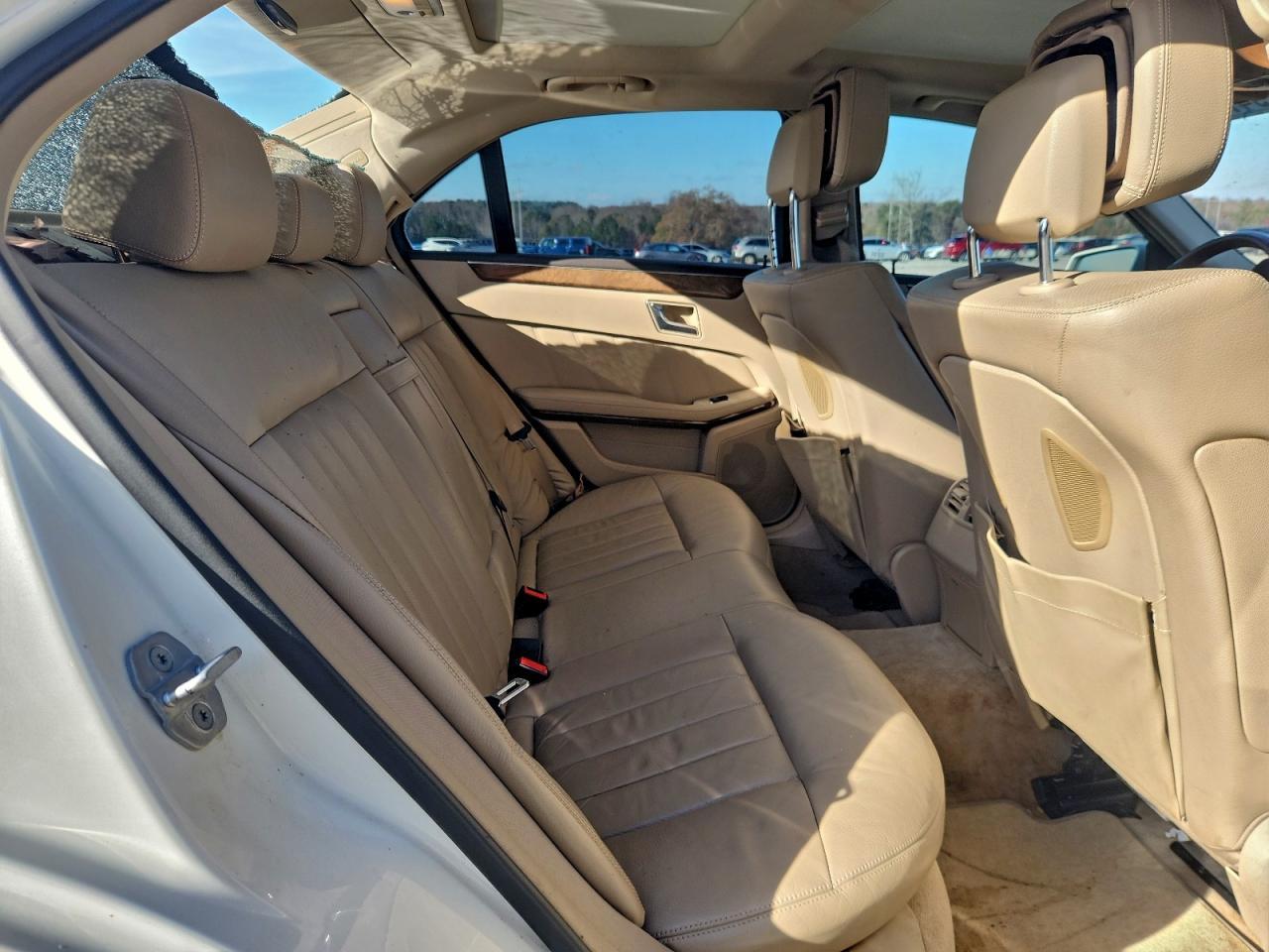 2011 MERCEDES-BENZ E-Class