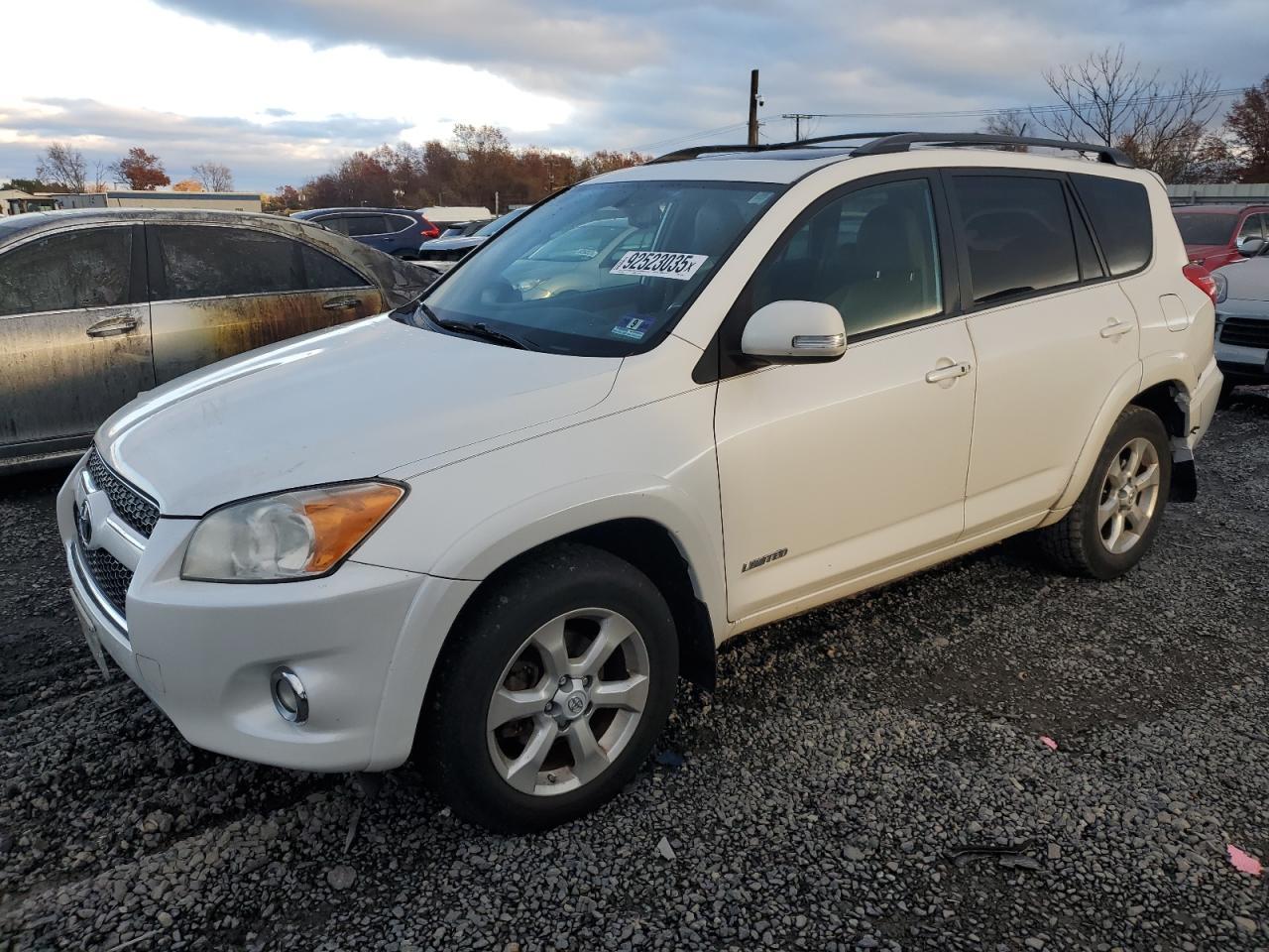 2010 TOYOTA RAV4