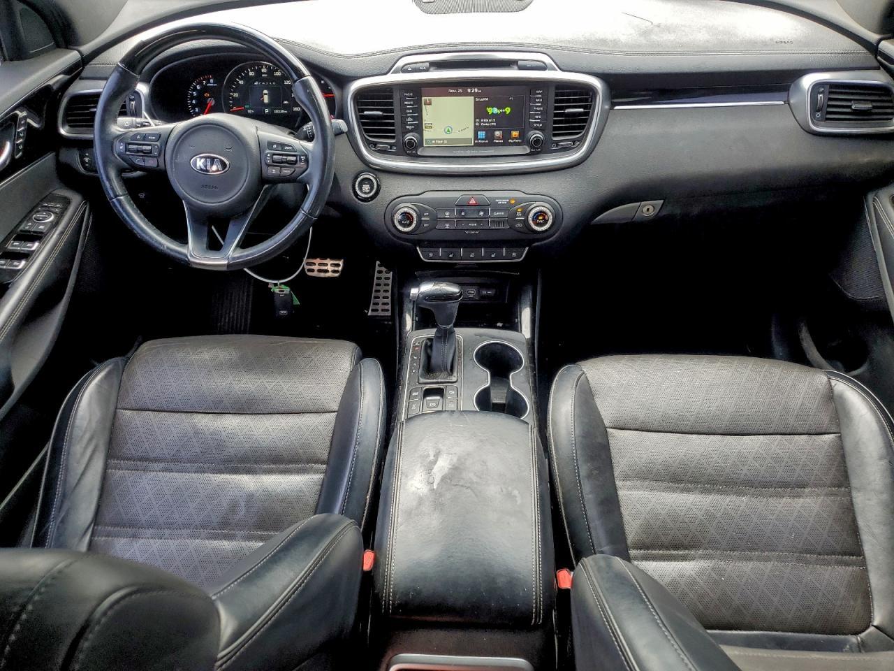 2018 KIA SORENTO