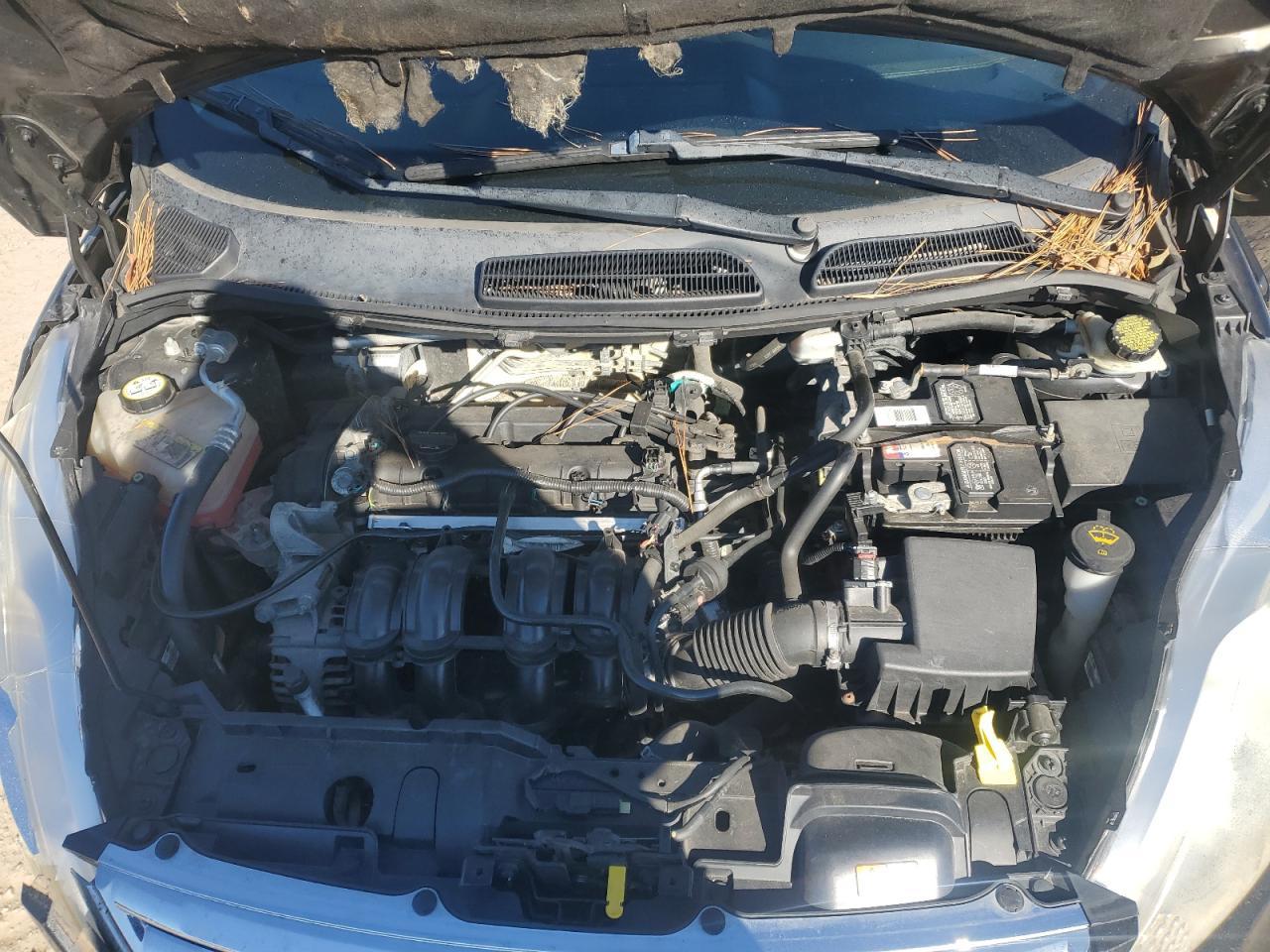 2013 FORD Fiesta