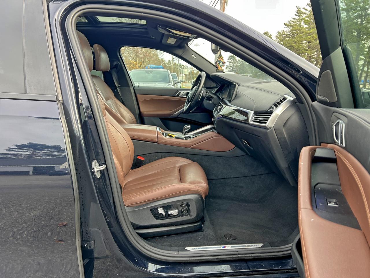 2021 BMW X6