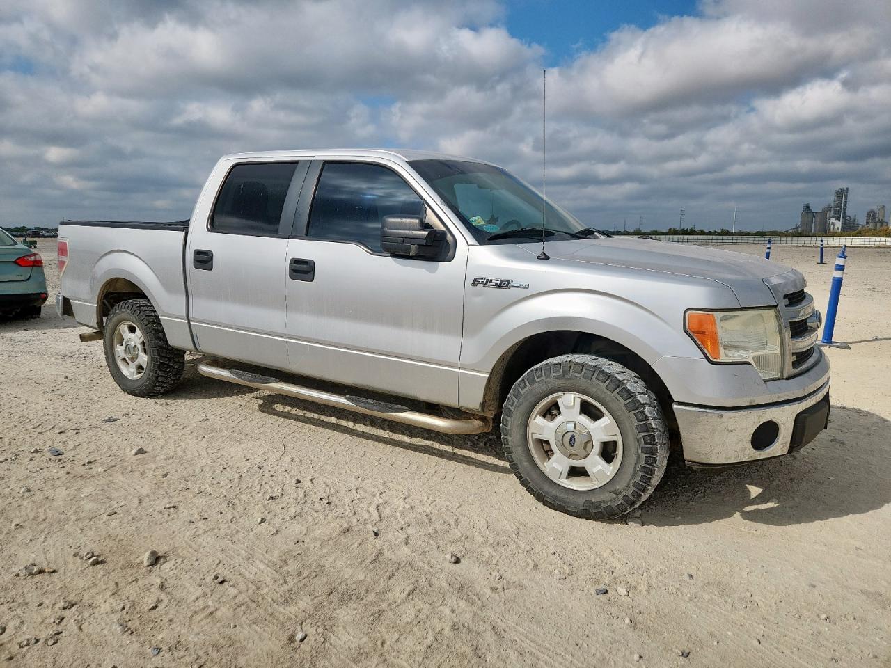 2013 FORD F-150