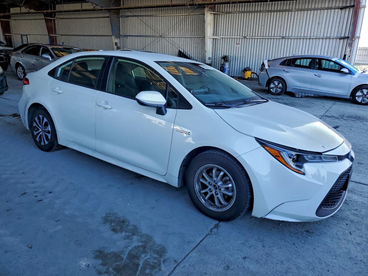 2021 TOYOTA COROLLA