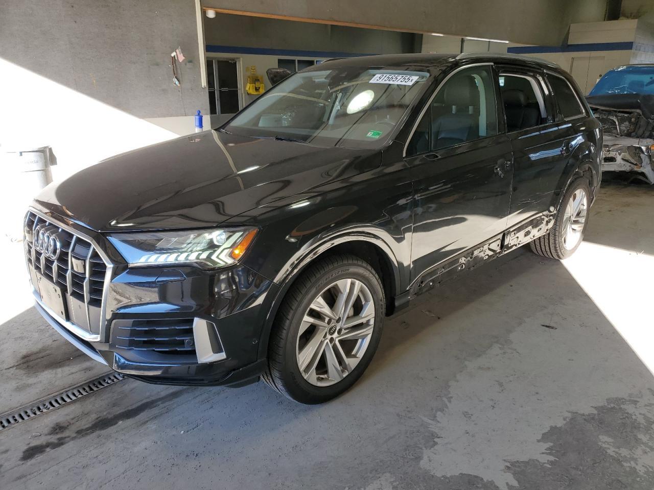 2023 AUDI Q7
