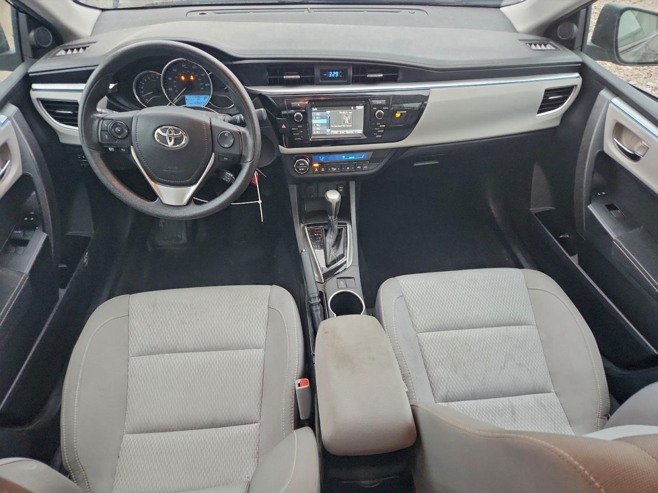 2015 TOYOTA COROLLA