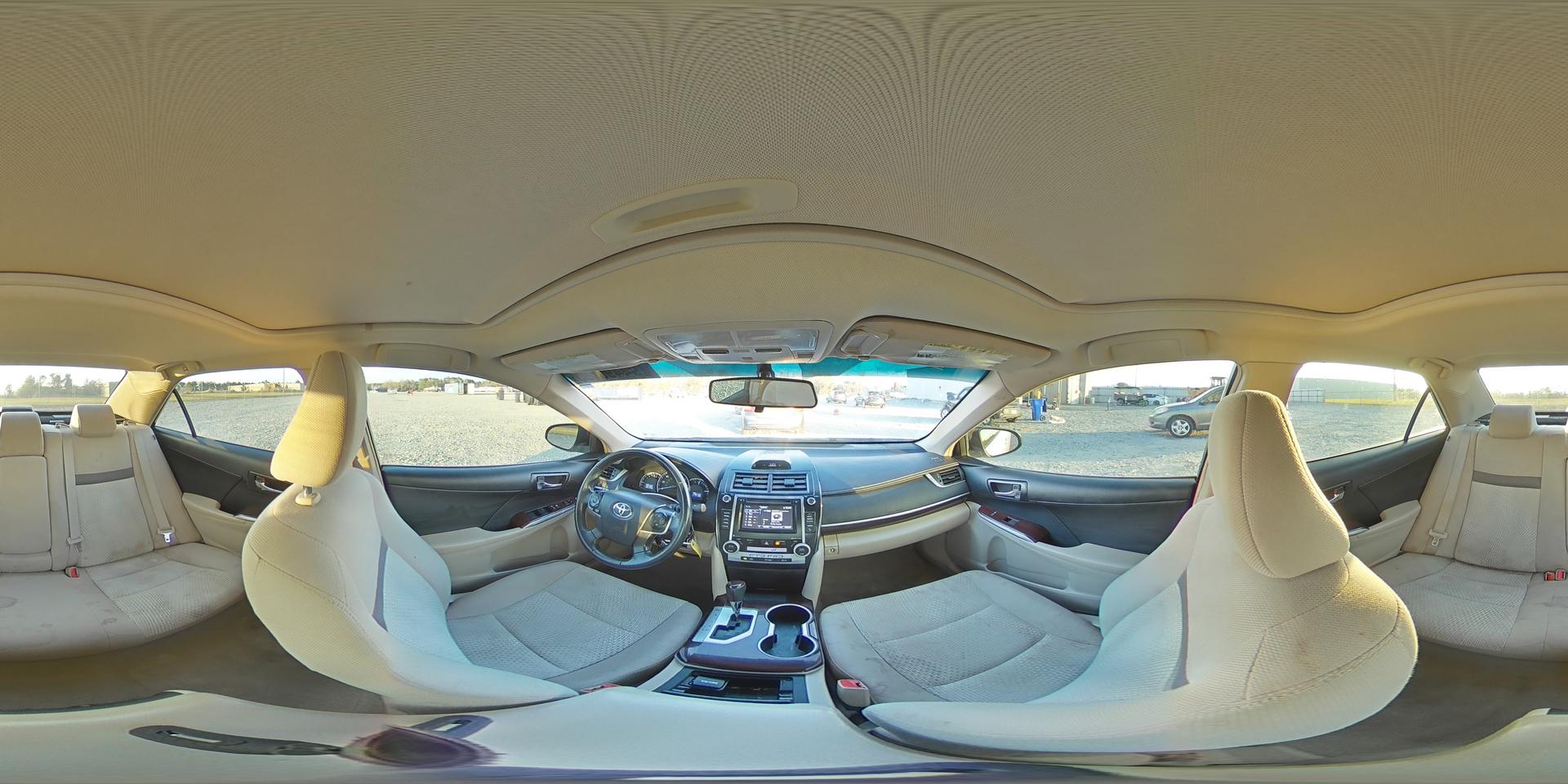 2014 TOYOTA CAMRY