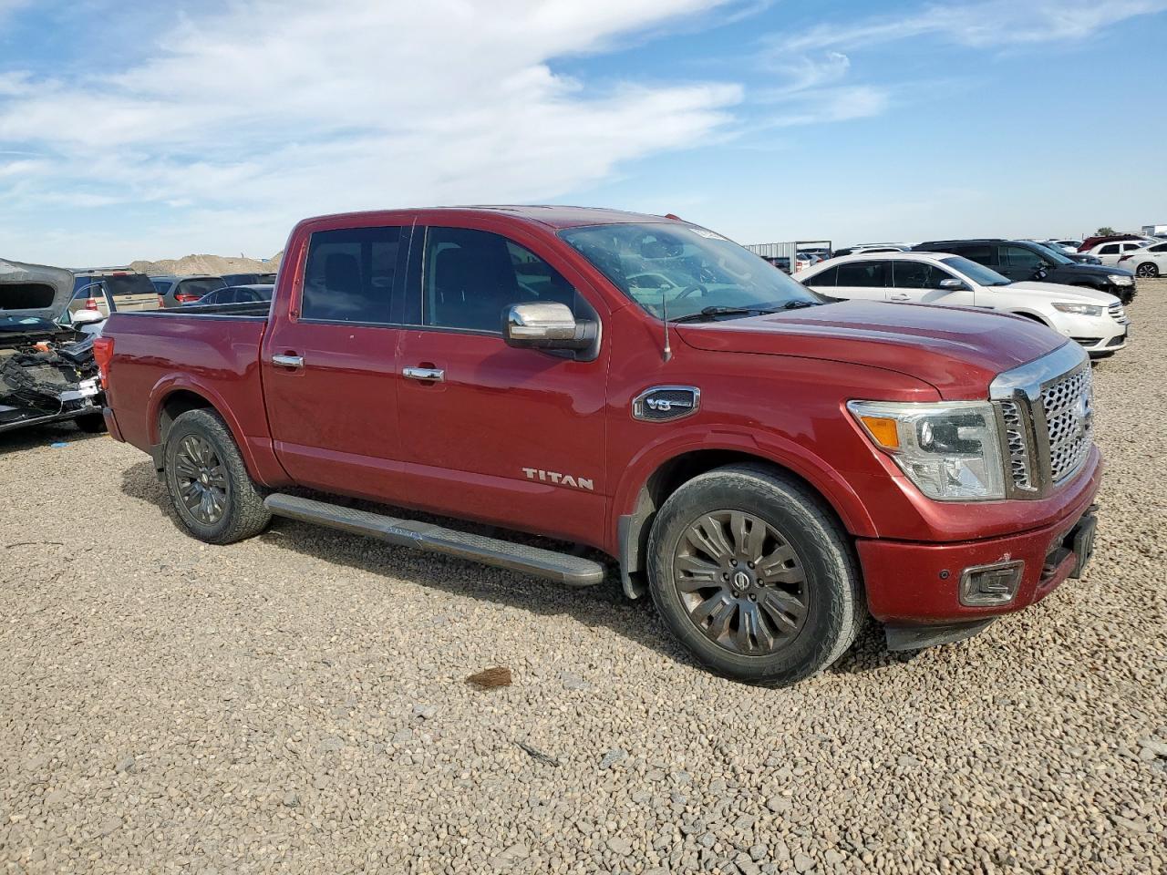 2017 NISSAN Titan