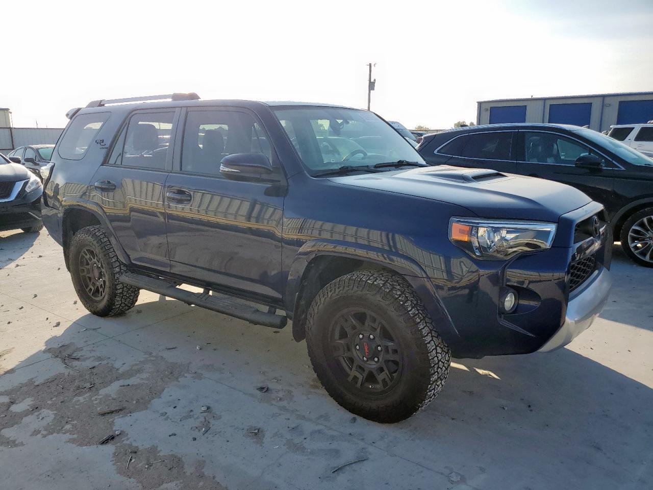 2017 TOYOTA 4Runner