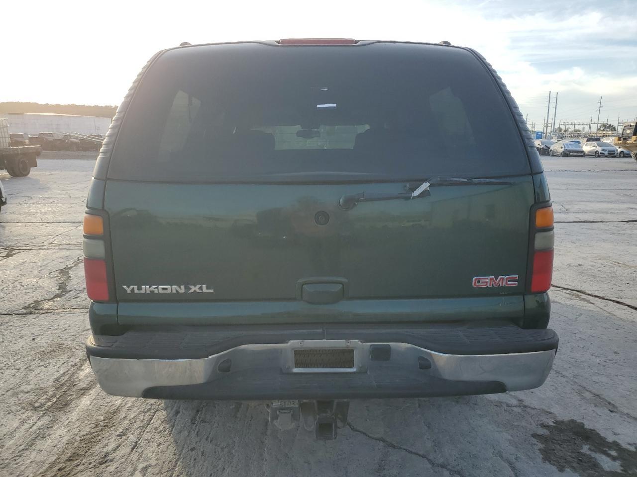 2004 GMC Yukon XL