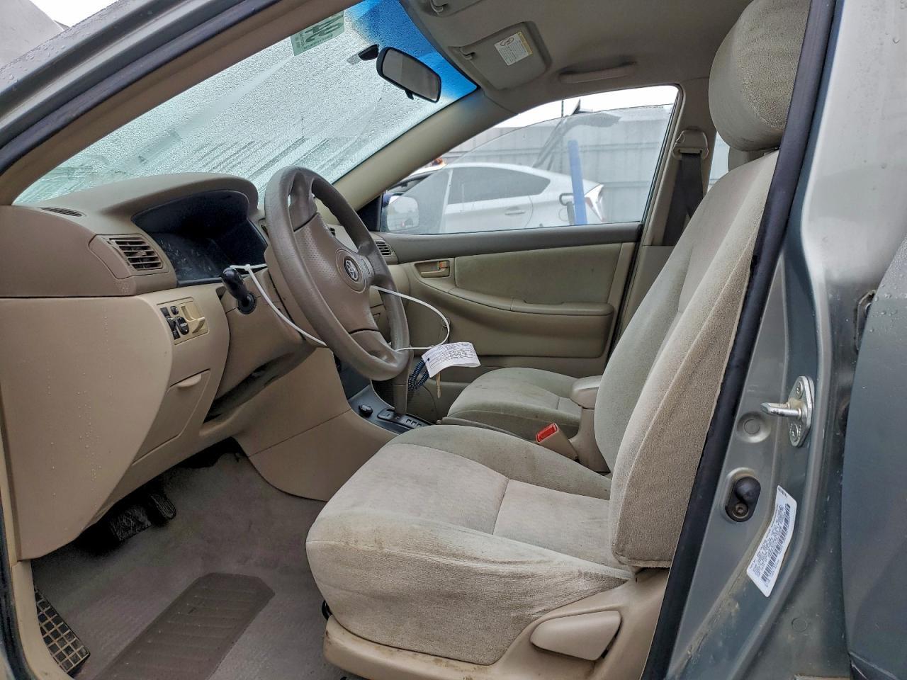 2004 TOYOTA COROLLA