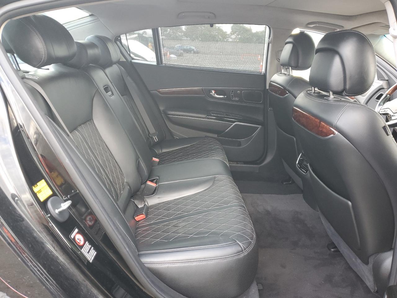 2016 KIA K900