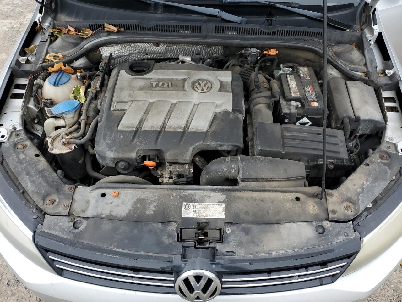 2012 VOLKSWAGEN JETTA