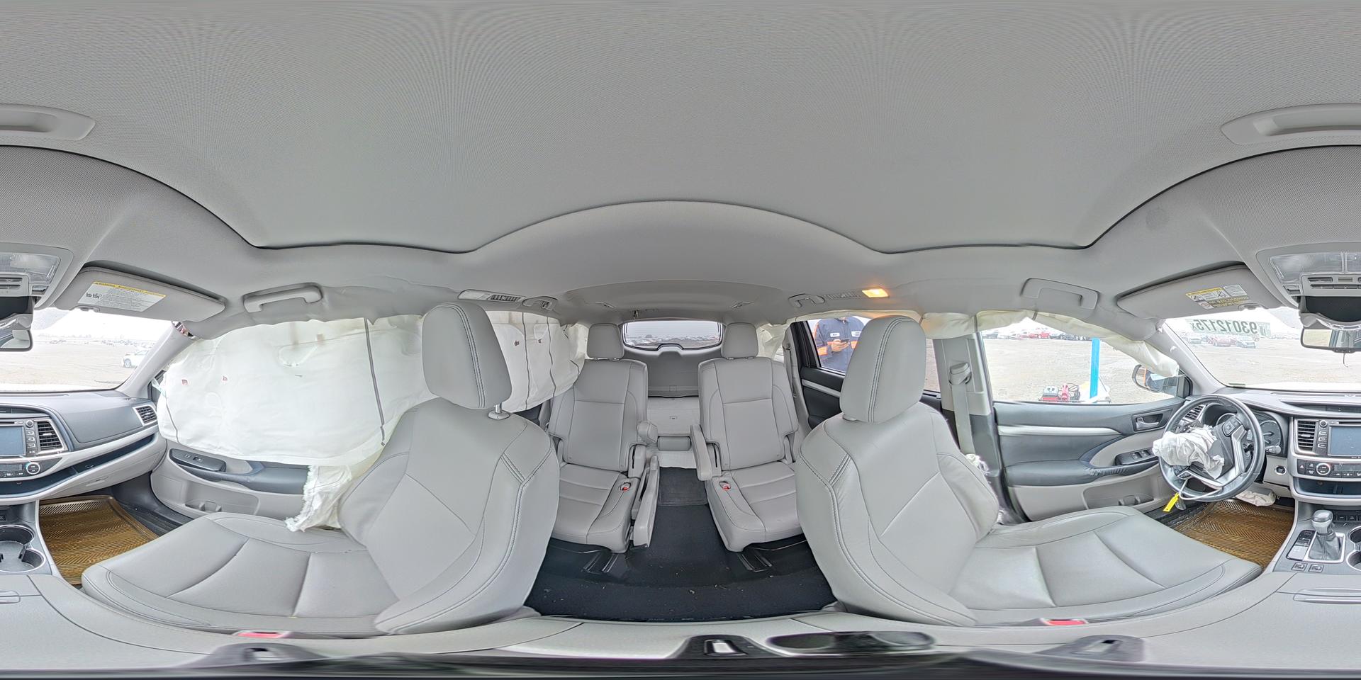 2014 TOYOTA HIGHLANDER