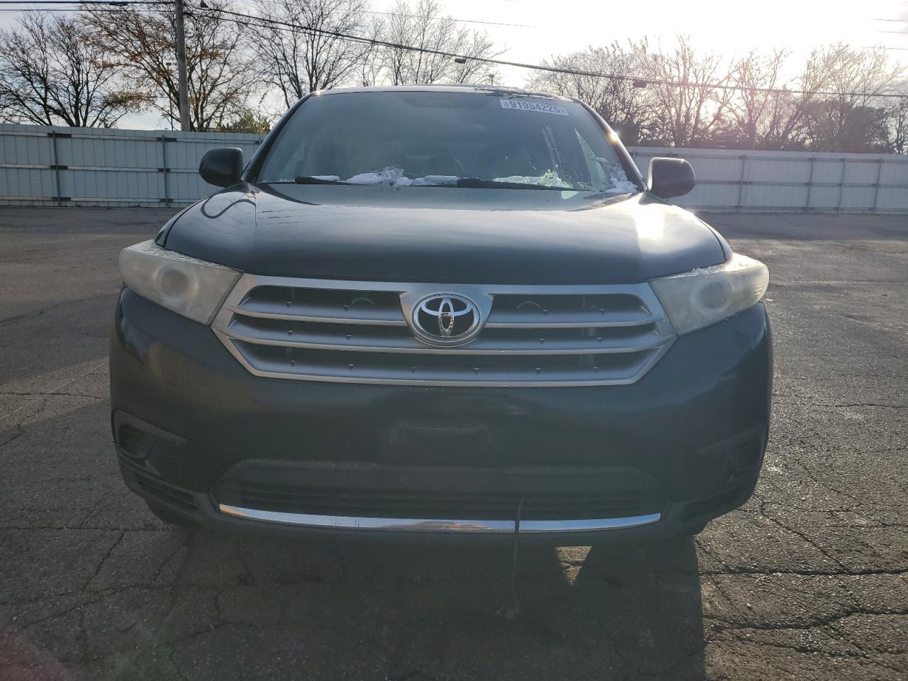 2013 TOYOTA HIGHLANDER