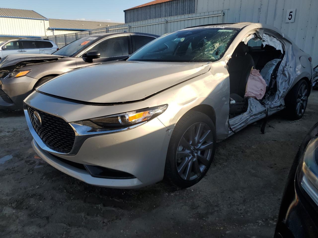2025 MAZDA 3