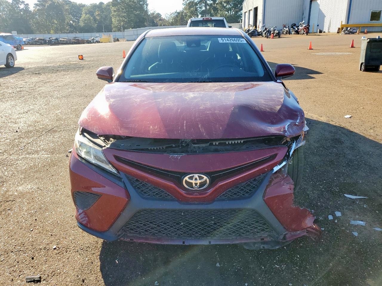 2018 TOYOTA CAMRY