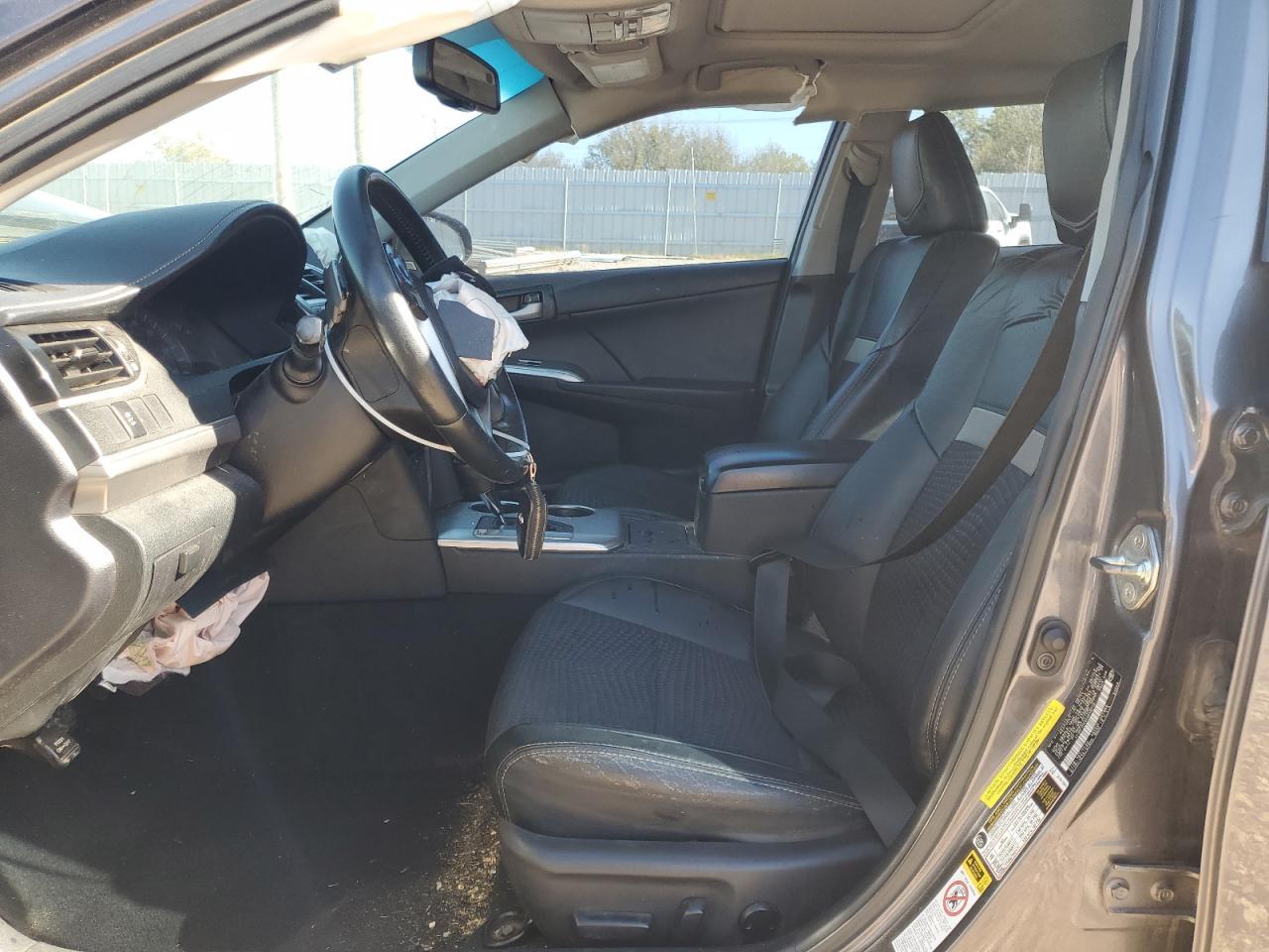 2014 TOYOTA CAMRY