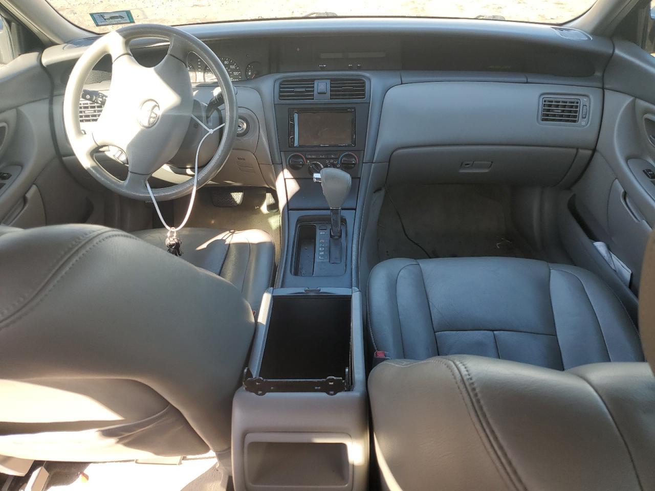2003 TOYOTA Avalon