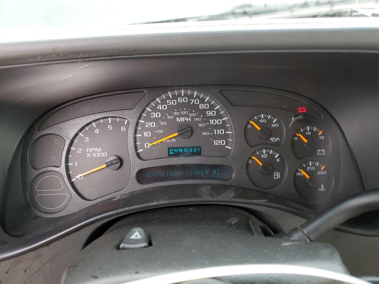 2005 CHEVROLET Suburban