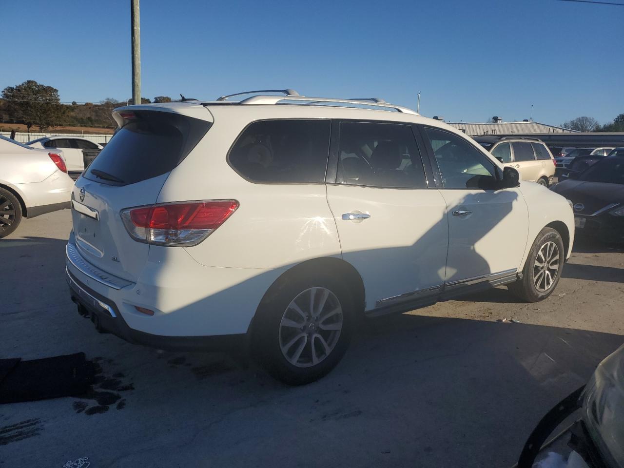 2016 NISSAN PATHFINDER