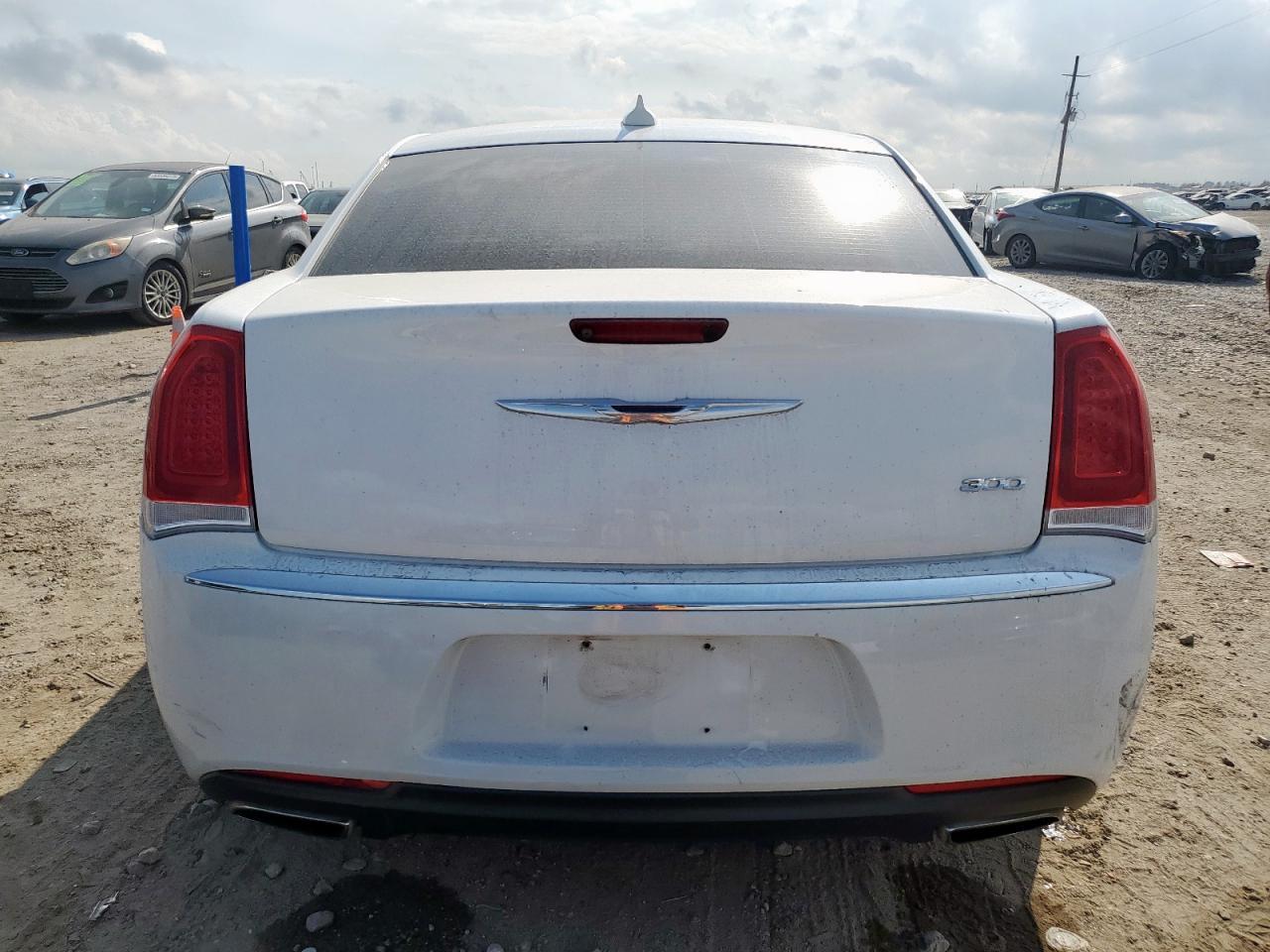 2018 CHRYSLER 300
