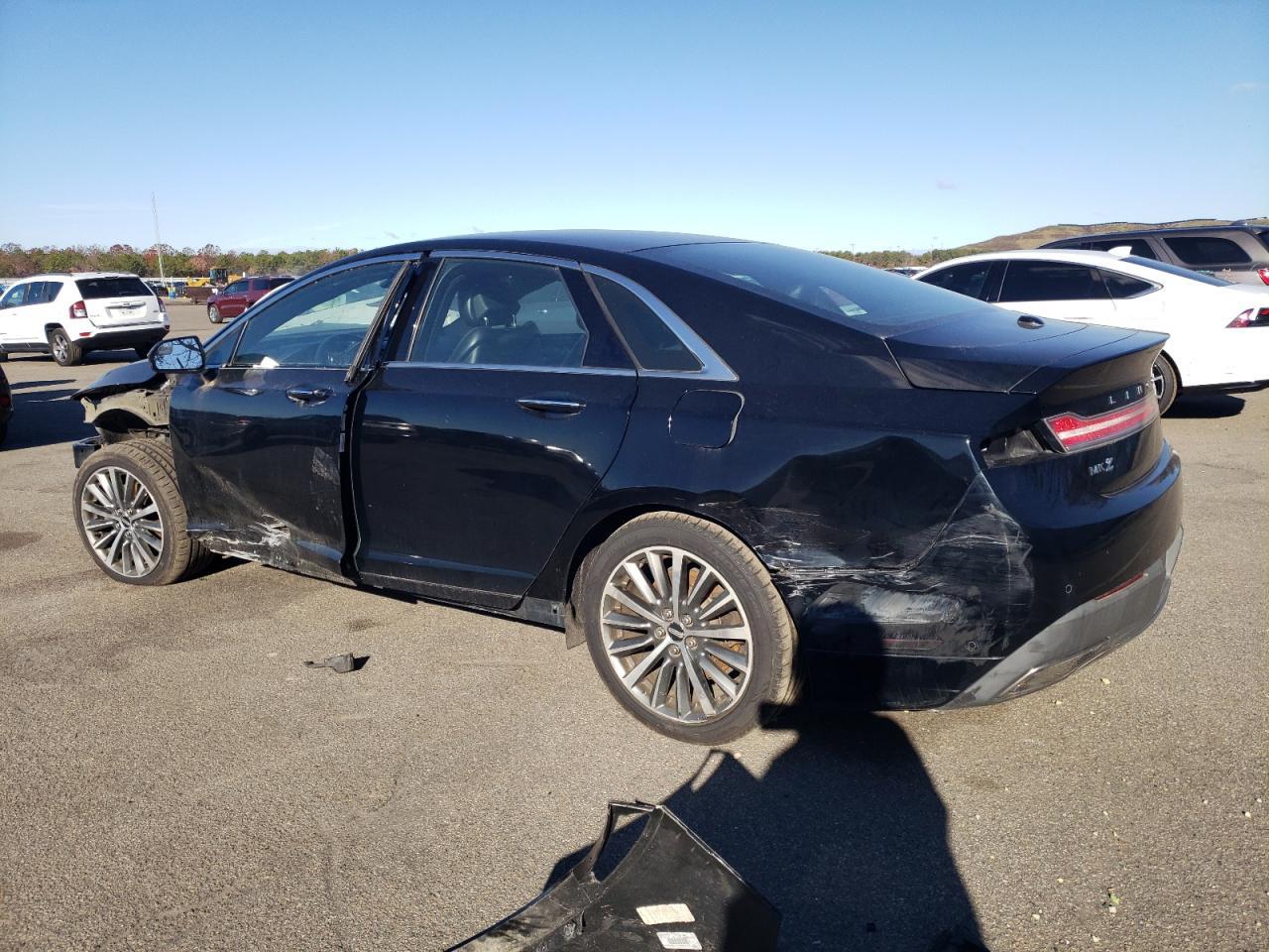 2017 LINCOLN MKZ