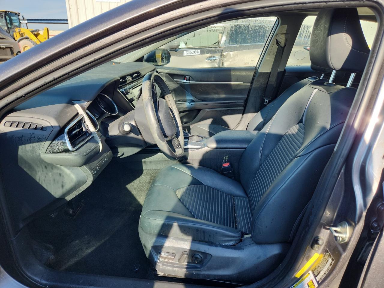 2018 TOYOTA CAMRY