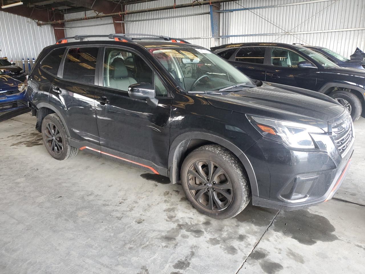 2024 SUBARU FORESTER