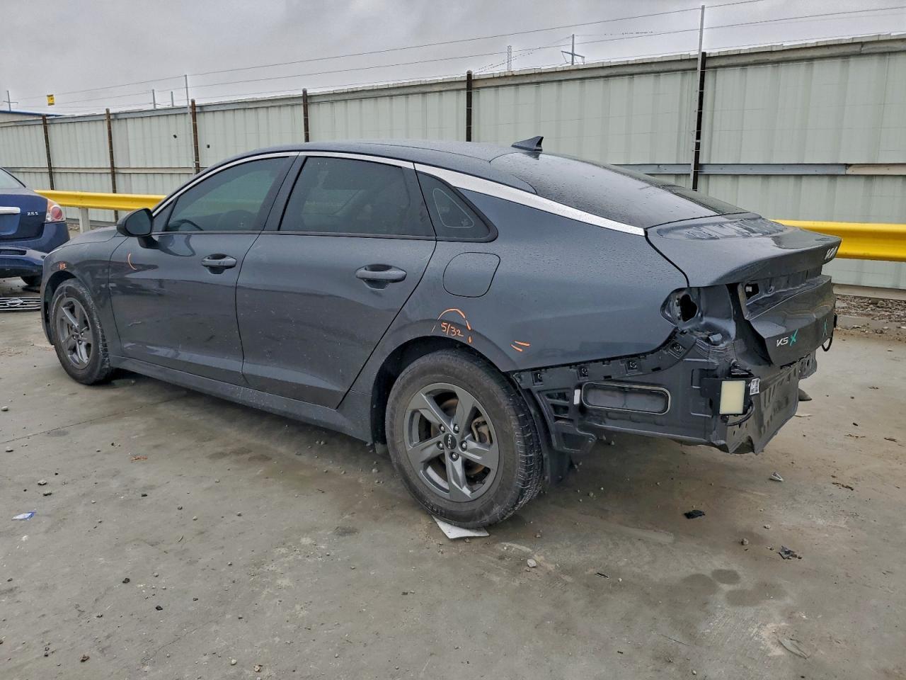 2023 KIA K5
