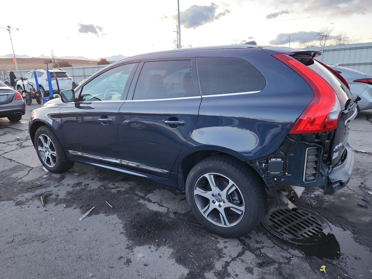 2014 VOLVO XC60