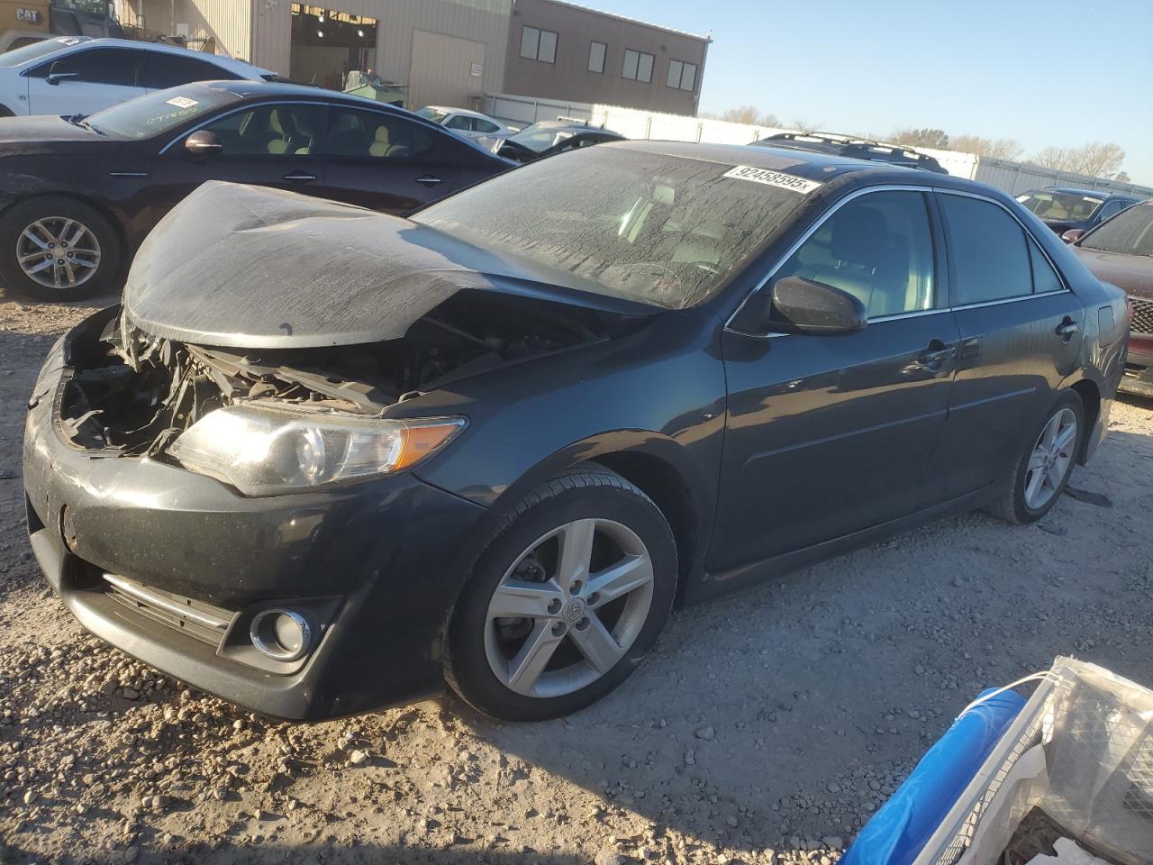2013 TOYOTA CAMRY
