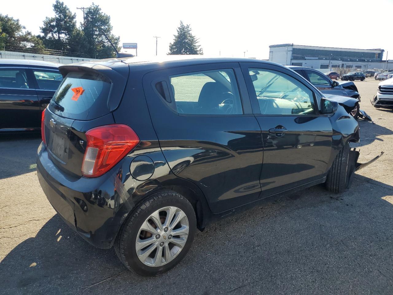 2017 CHEVROLET Spark