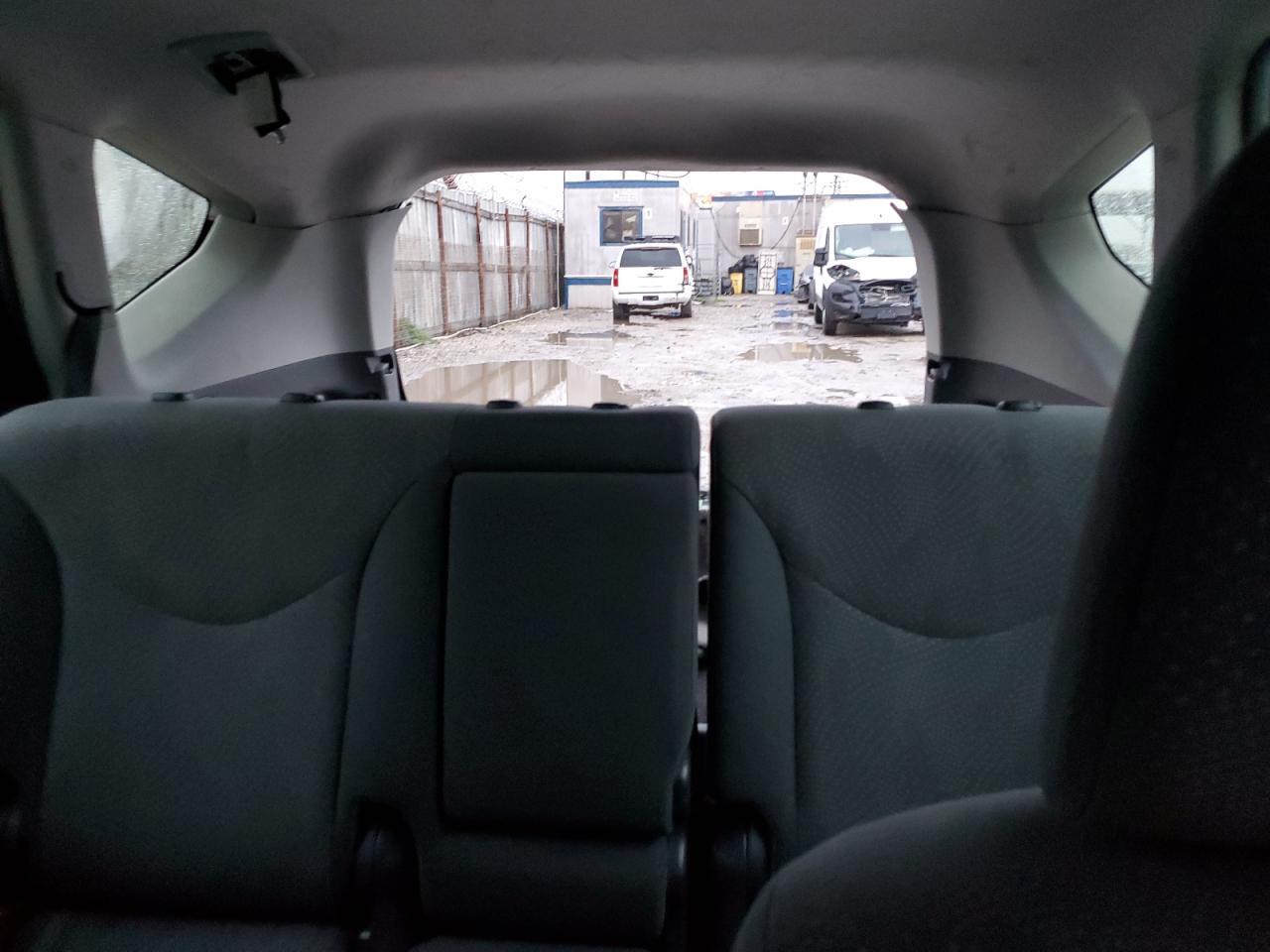 2012 TOYOTA PRIUS V