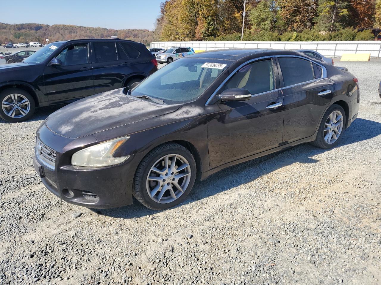 2011 NISSAN Maxima