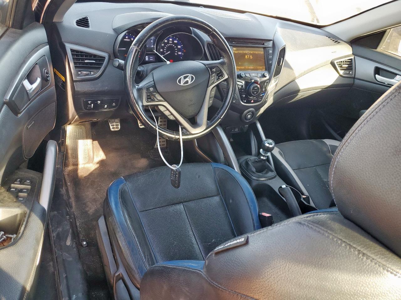 2014 HYUNDAI VELOSTER