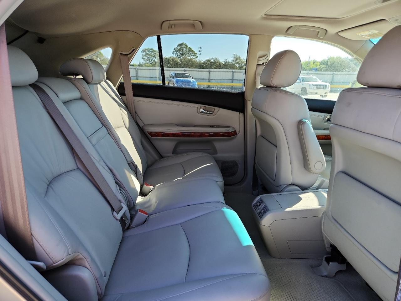 2005 LEXUS Rx 330
