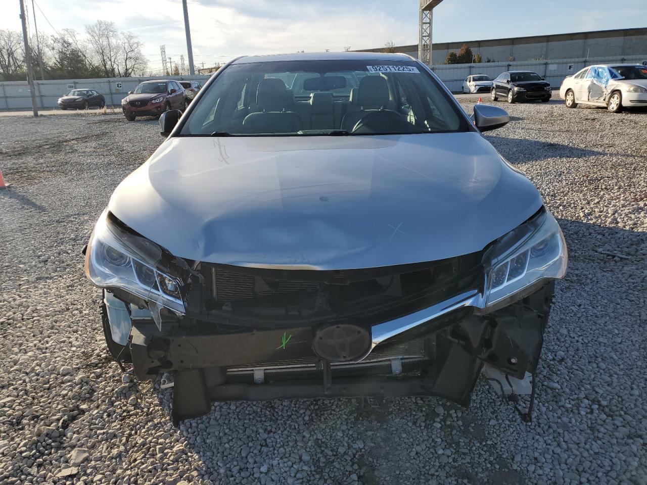 2017 TOYOTA CAMRY