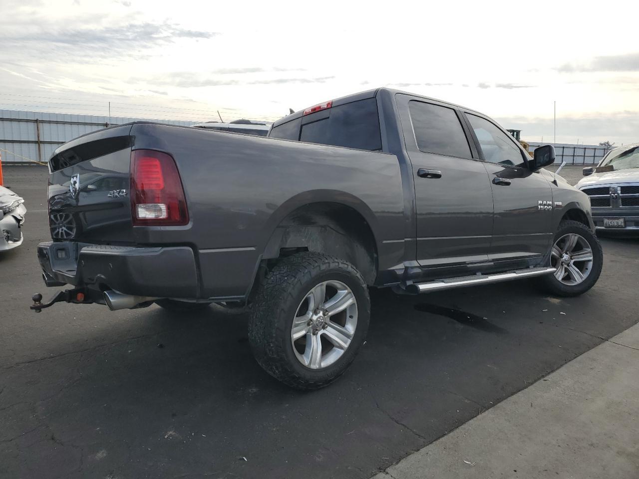 2015 RAM 1500