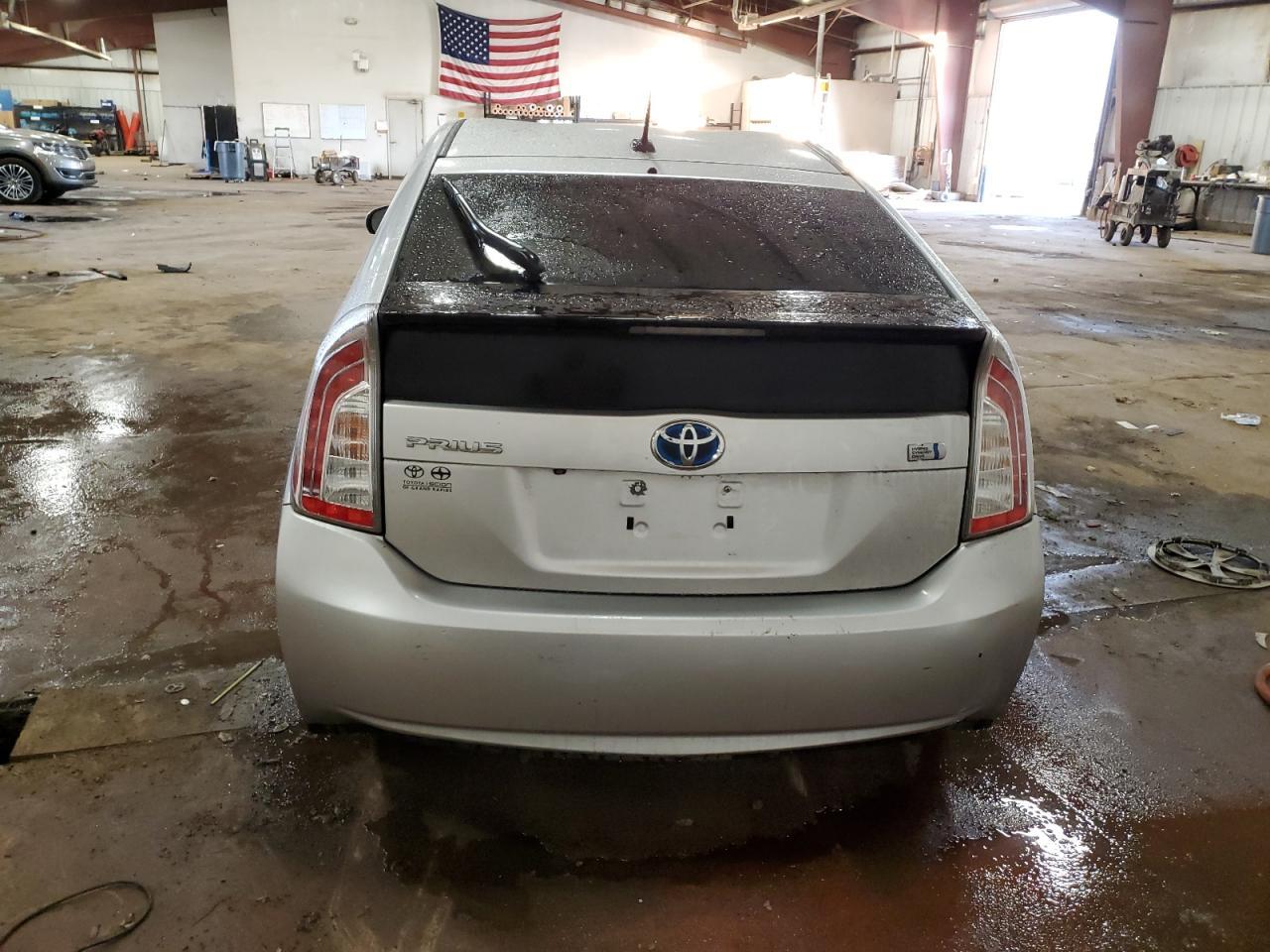 2013 TOYOTA PRIUS