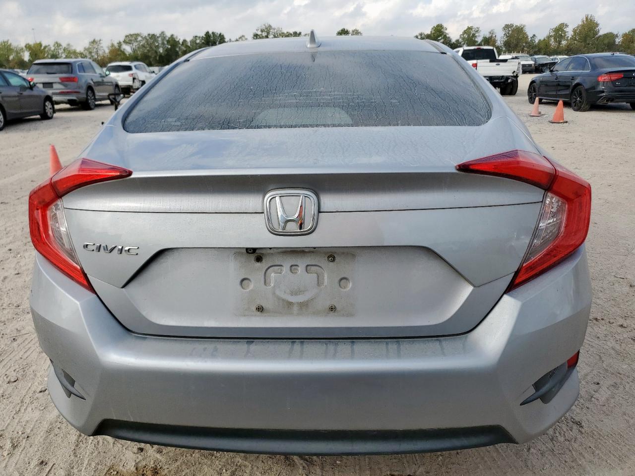 2018 HONDA CIVIC