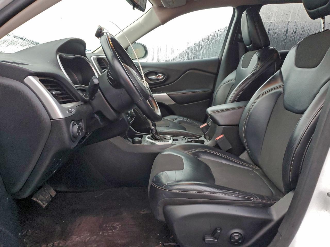 2018 JEEP CHEROKEE