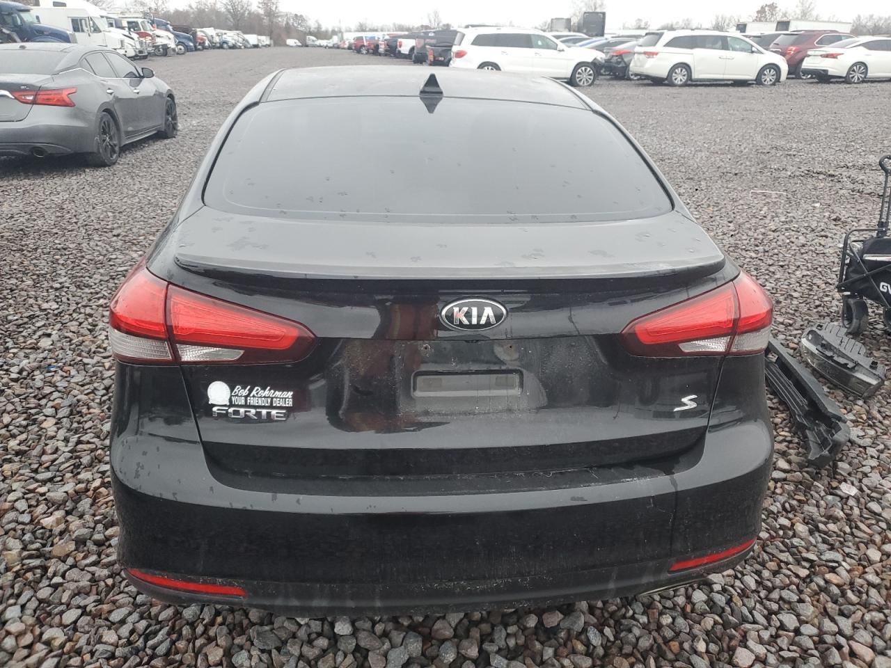 2017 KIA FORTE