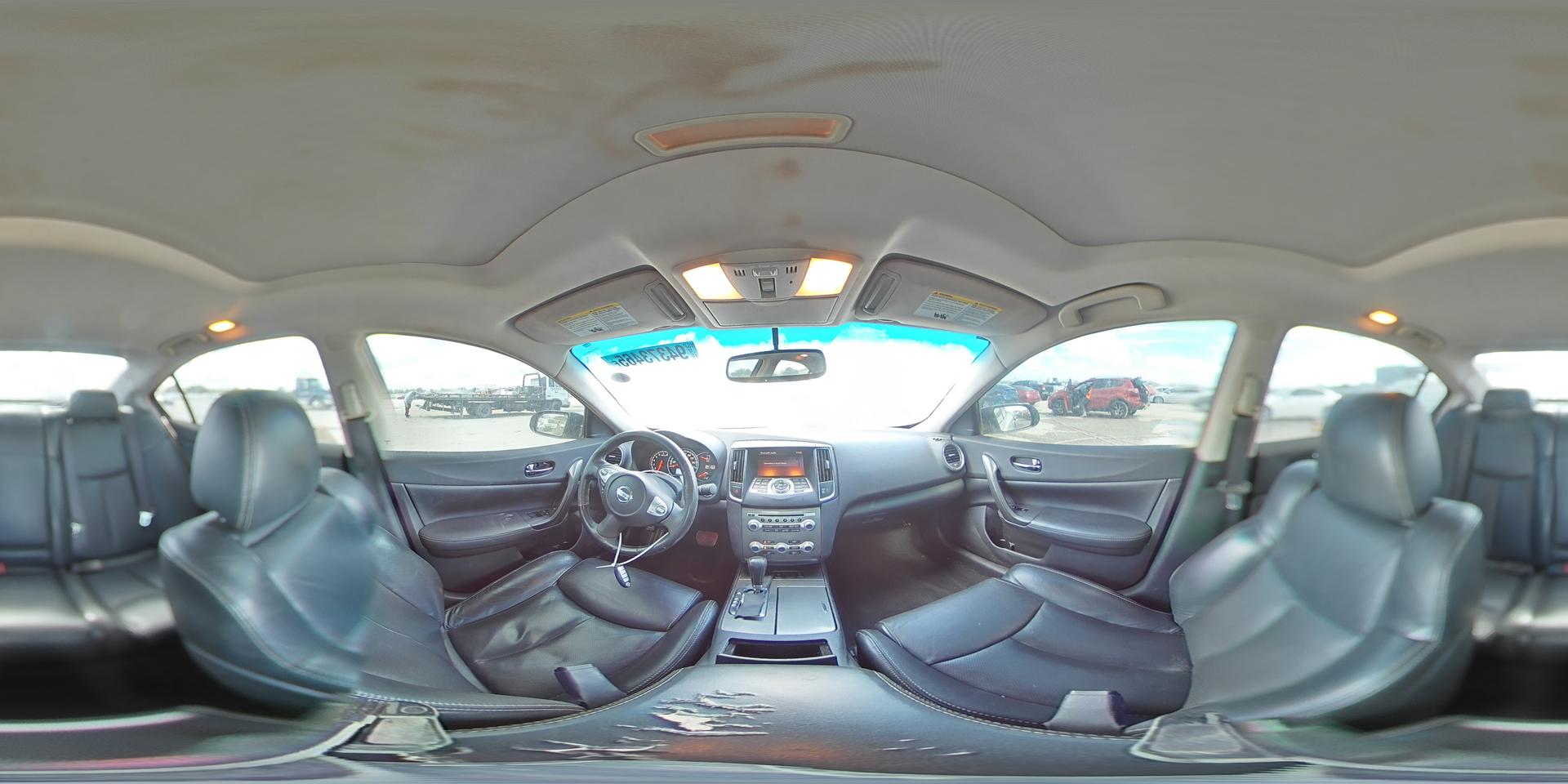 2014 NISSAN Maxima
