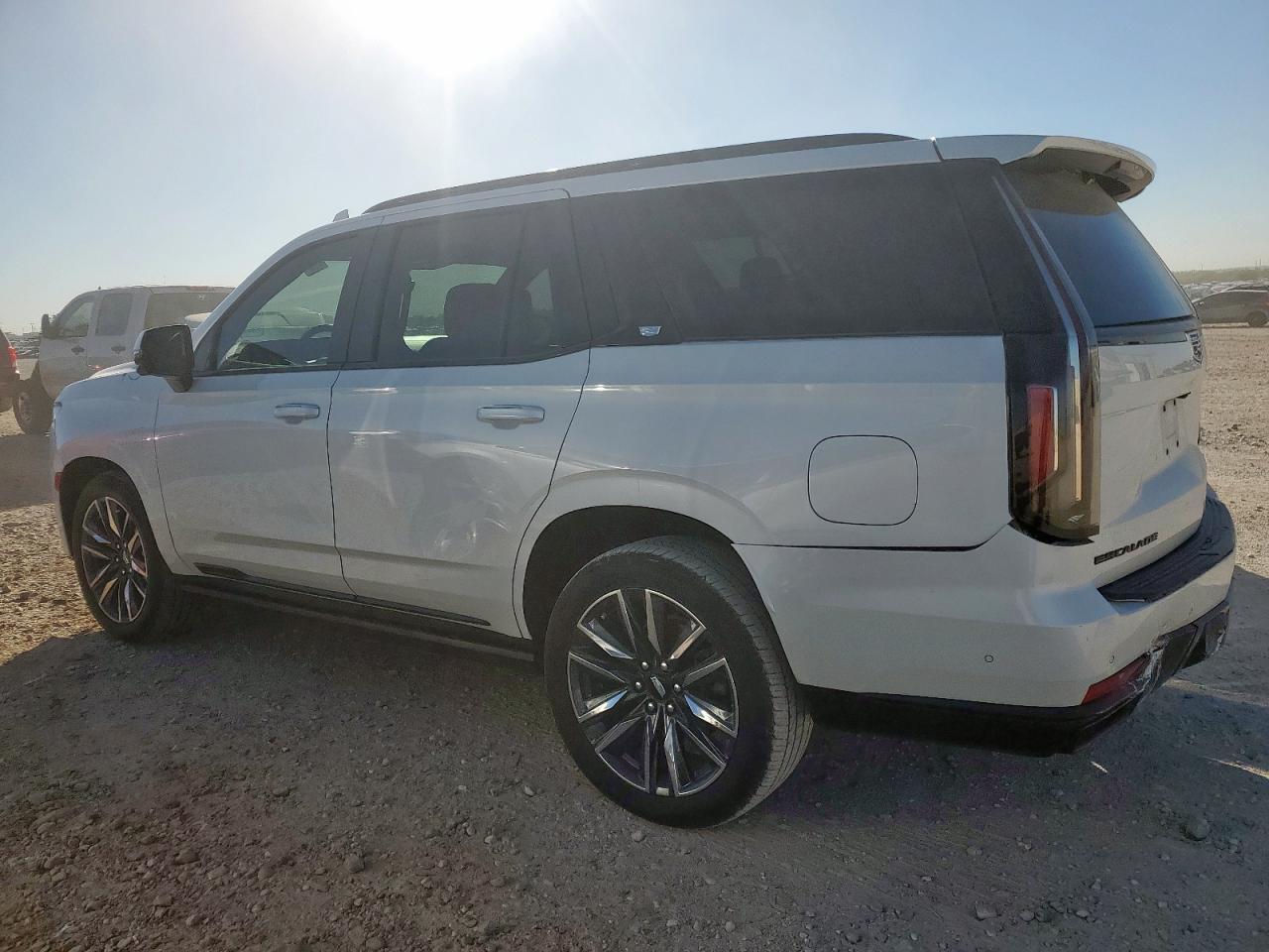 2023 CADILLAC ESCALADE