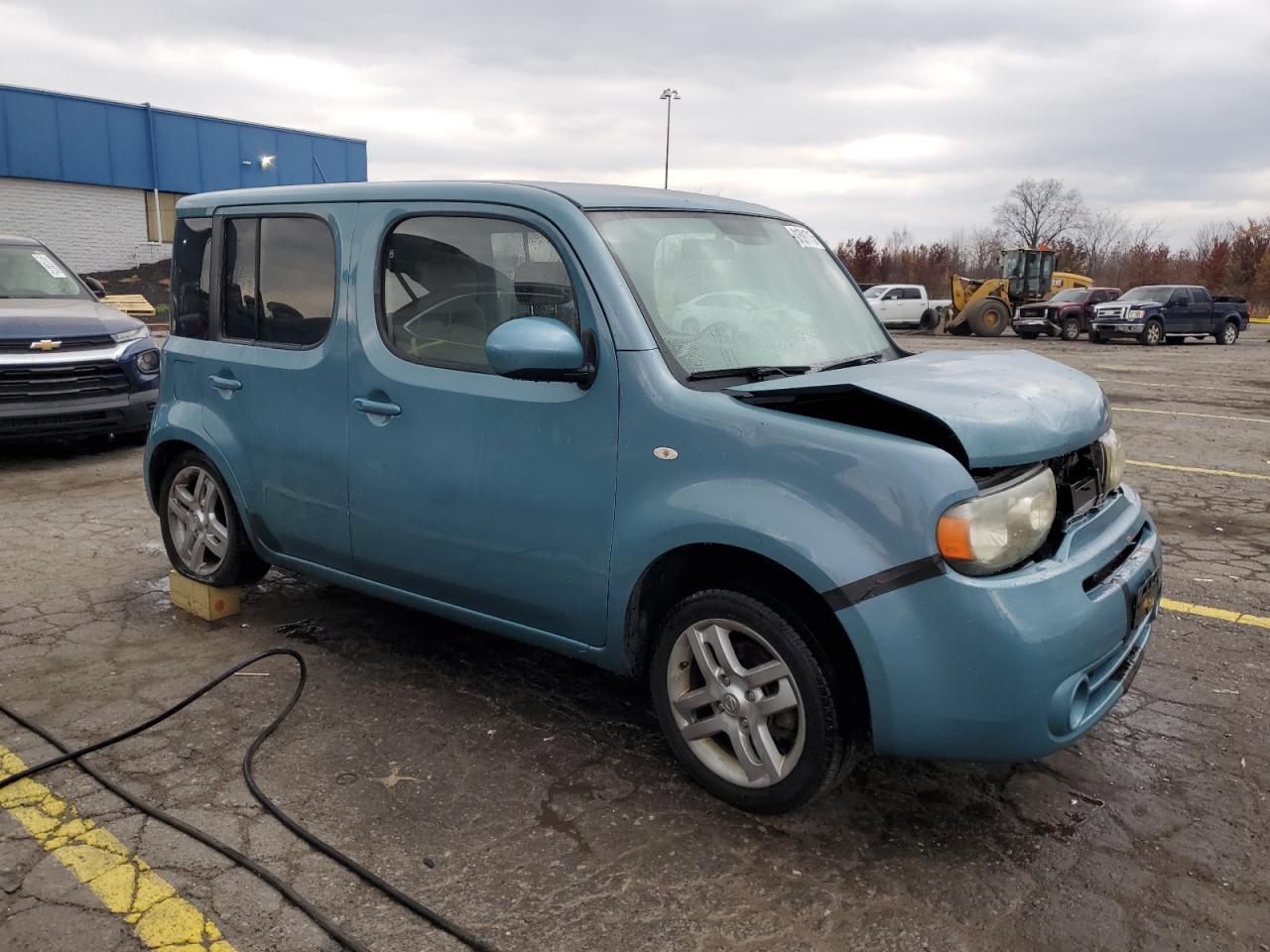 2010 NISSAN CUBE